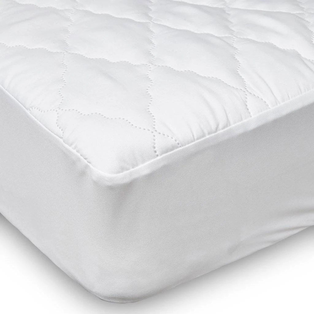 The Fine Bedding Company Sleep Soft Mattress Protector 2 The Fine Bedding Company Sleep Soft Mattress Protector - Image 2