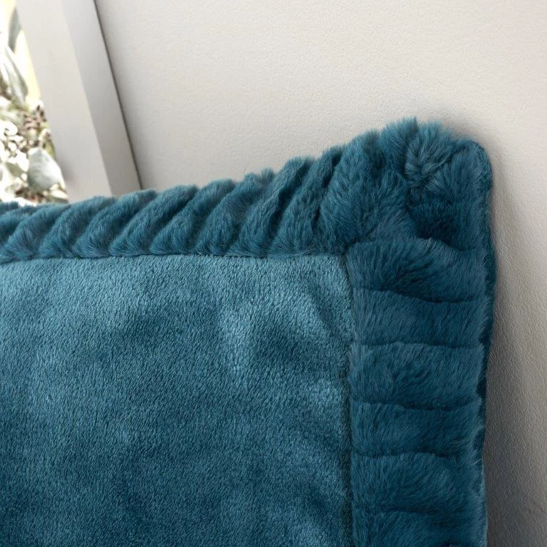 Catherine Lansfield Velvet & Fur Cushion Teal 4 Catherine Lansfield Velvet & Fur Cushion Teal - Image 4